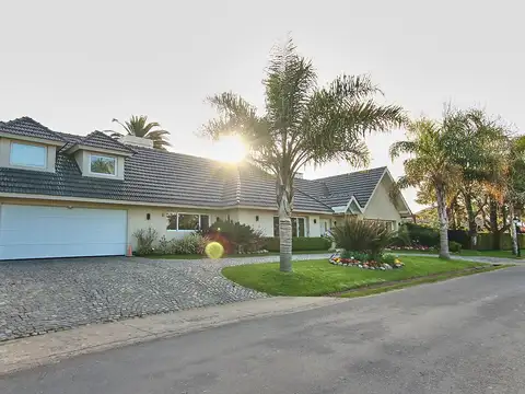 Casa en Venta de 4 dormitorios