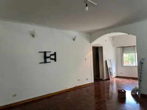 Departamento en Alquiler en Almagro, $ 800.000