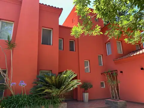 CASA VENTA LOMAS DE SAN ISIDRO