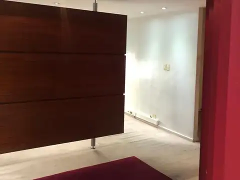 Oficina en Alquiler al Norte