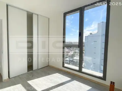 Departamento en Alquiler con 1 cocheras