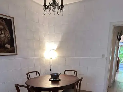 Casa 3 ambientes con 2 baños