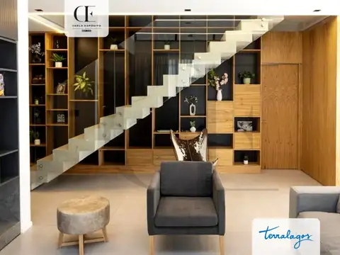 Casa en venta c/ cochera en Canning