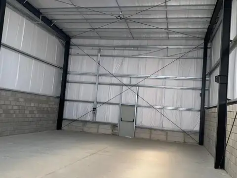 Galpon en Alquiler A Estrenar