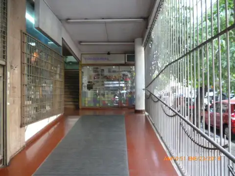 Local en Venta 25 años