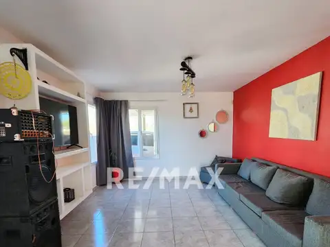 Casa en Venta en Cinco Saltos, USD 220.000