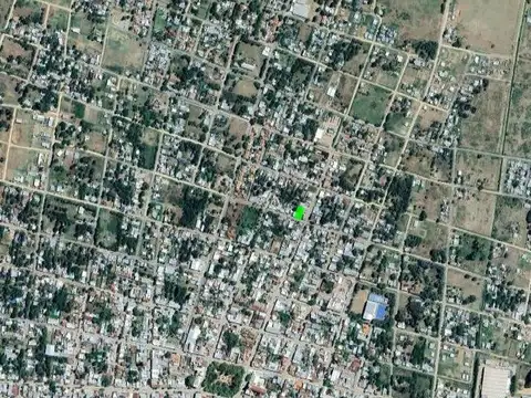 Casa en venta - 2 Dormitorios 2 Baños - 205Mts2 - Carmen de Areco