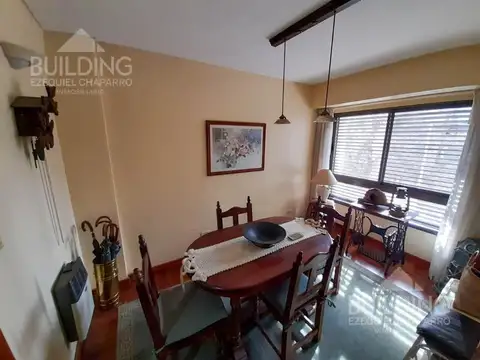 Departamento 6 ambientes con 3 baños