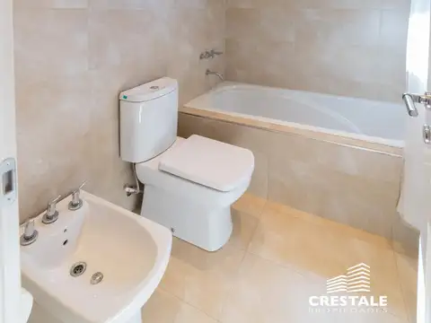 Venta Casa 4 dormitorios San Sebastián Bario privado