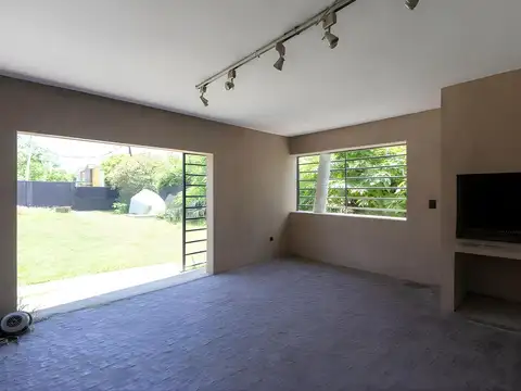 Galpon en Venta en Ezpeleta Oeste, USD 330.000