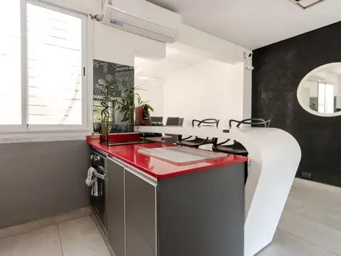 Depto Tipo Casa en Venta con 2 cocheras