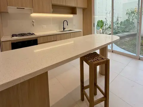 Casa en Venta en Rosario, USD 295.000