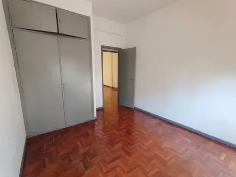 Departamento en Venta en Versalles, USD 100.000