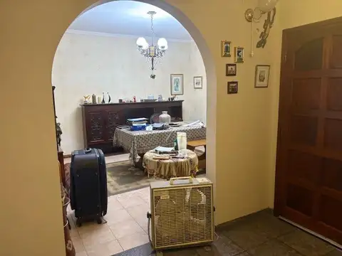 Casa en Venta en Avellaneda, USD 165.000