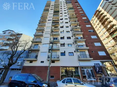 Venta de departamento monoambiente con balcón en Ramos Mejia Sur
