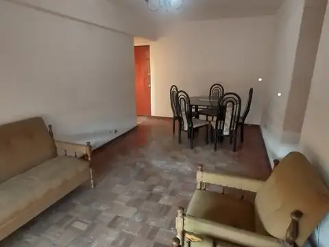 San Luis 900, Piso 5