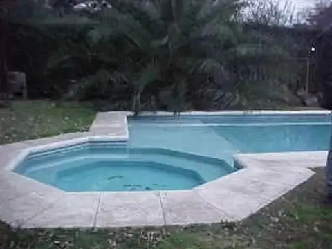 Casa en Venta en Ituzaingo, USD 265.000