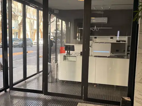 Oficina en Venta con 1 cochera