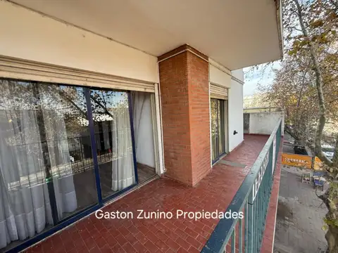 VENTA DE DEPARTAMENTO CÉNTRICO EN MERCEDES B