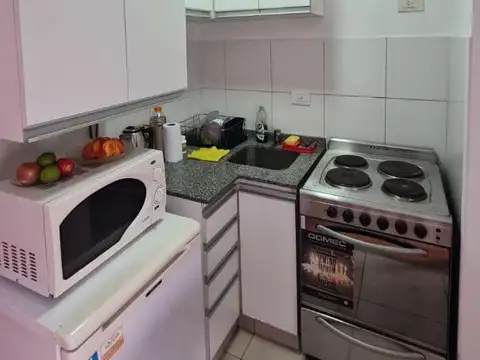 Av Gral Luis Maria Campos 30