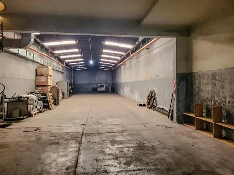 Galpon en Alquiler en Mataderos, $ 5.000.000