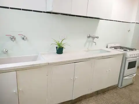 Depto Tipo Casa en Alquiler de 1 dormitorio