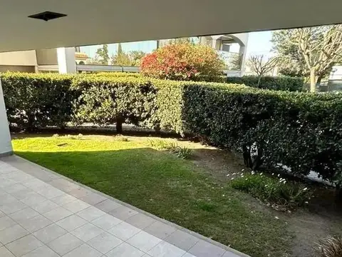 Departamento en Venta al Noreste