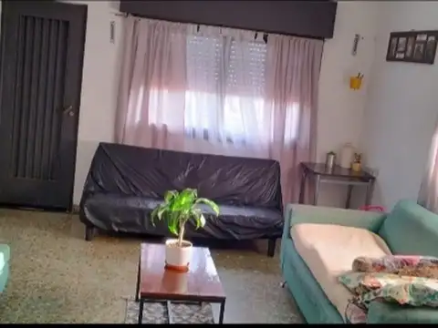 CASA EN 2 PLANTAS