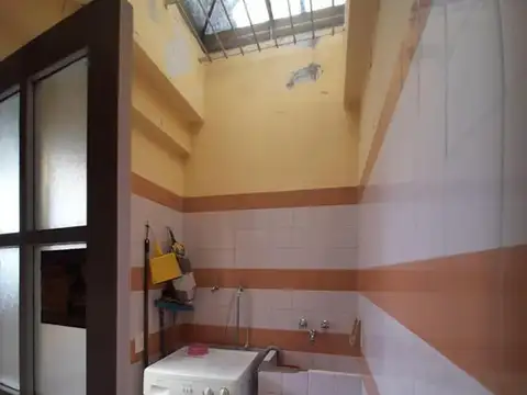 Depto Tipo Casa en Venta con 1 cocheras