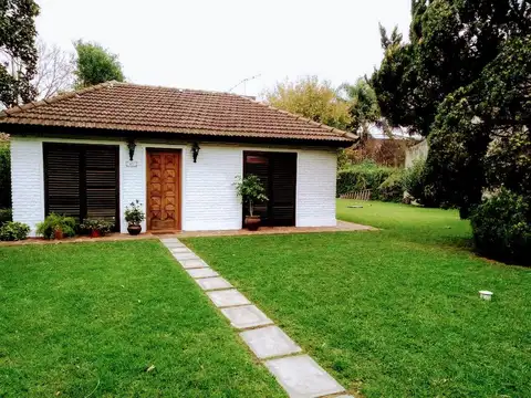 Casa en venta - 3 Dormitorios 2 Baño 1 Cochera - 350Mts2 - Tortuguitas, Malvinas Argentinas