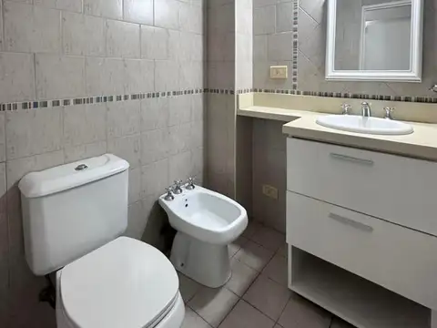 Departamento en Alquiler con 1 cocheras