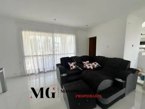 Casa en Venta en La Magdalena, USD 800.000