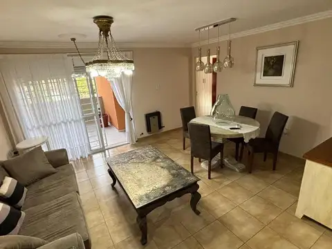 Departamento en Alquiler de 6 ambientes