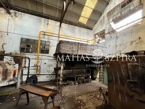 Galpon en Venta 40  mts Frente