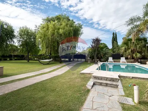 Calle Presidente Bartolomé Mitre 1100