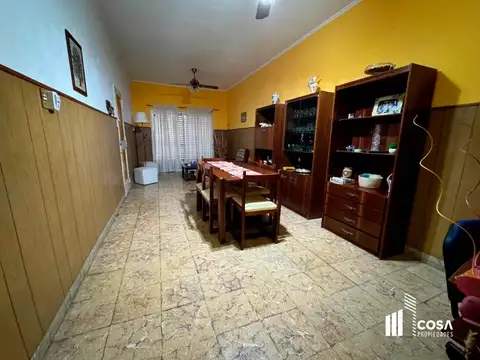 Casa 3 ambientes con 1 baño