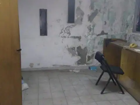 Galpon en Venta en Caseros, USD 210.000