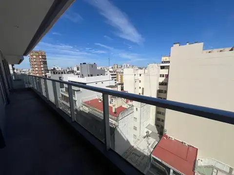 Departamento 4 ambientes con 4 baños