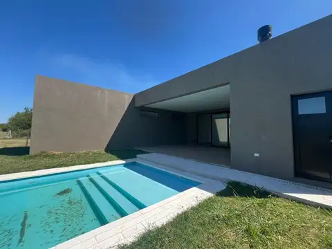 Casa en Venta 1 año