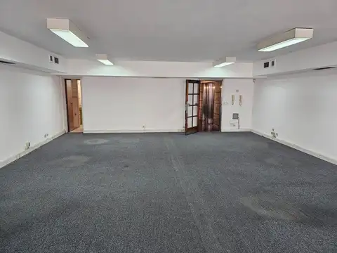 Reconquista 500, Piso 2