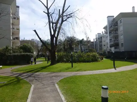 Monseñor Larumbe 3151 Martinez T:7  Piso: 1 "3", Talar de Martinez.