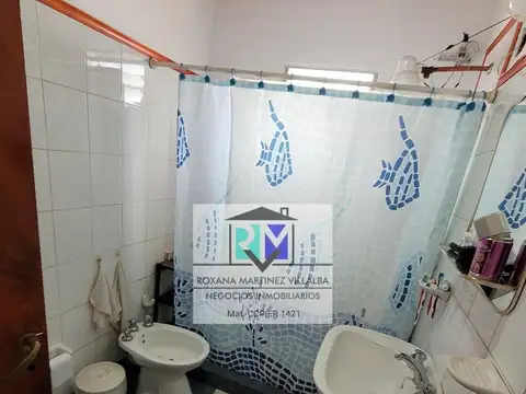 Casa 4 ambientes con 1 baño
