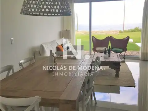 Departamento en Venta en Playa Mansa, USD 410.000