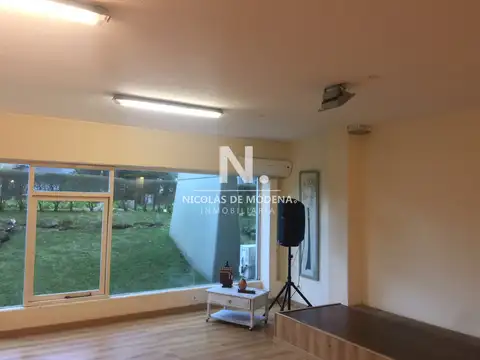 Local en Alquiler Temporal en Roosvelt, USD 0