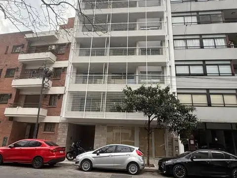 monoambiente de categoria al frente con balcon a estrenar