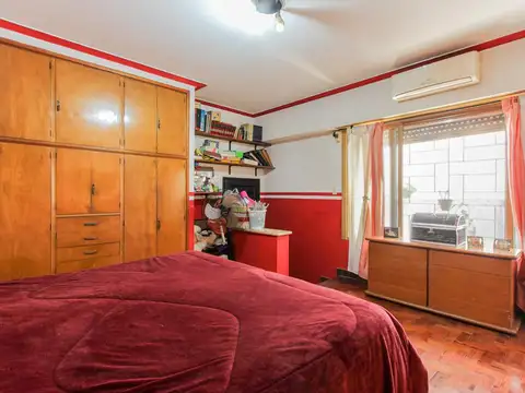 Depto Tipo Casa 6 ambientes con 3 baños