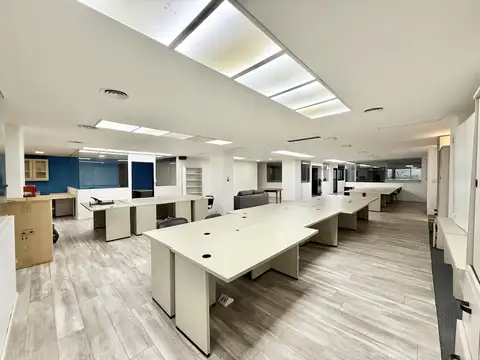 Oficinas en Alquiler en Santa Fe y Esmeralda - Microcentro
