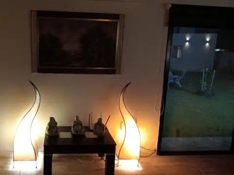 Casa 3 ambientes con 2 baños