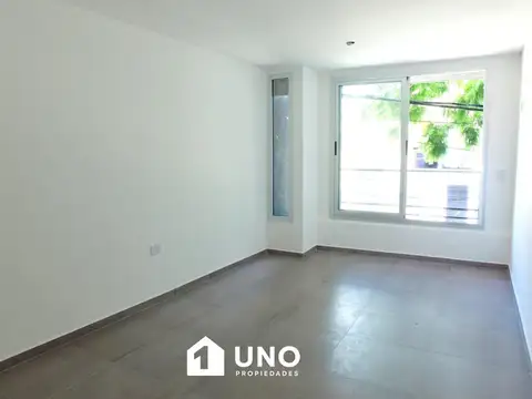 Brown y Pueyrredon - Ultimo Dpto Monoambiente Externo.