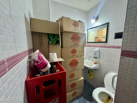 Local en Venta en Centro, USD 140.000